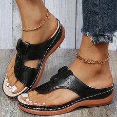 Rosario® | Hochwertige Sandalen mit Keilabsatz in Schwarz