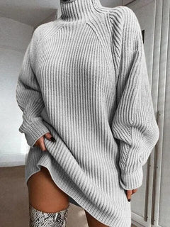 Langärmeliges Strickkleid mit Rollkragen und Übergröße in Grau