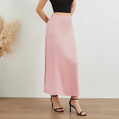 Alice | Mode Langer glänzender Satin-Rock in Rosa