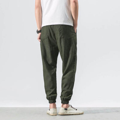 Leichte Hose mit Taschen für Männer