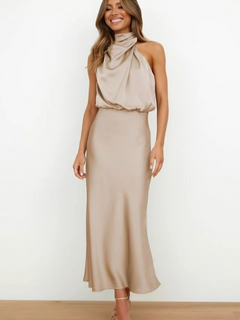 Rosemary | Neckholder Abendkleid in Beige