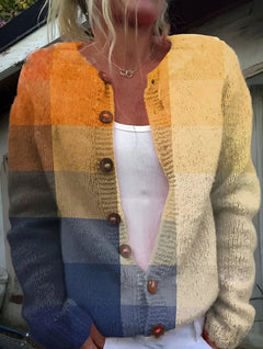 Mathilda - Luxuriöser Strickjacke mit Blumenmuster in Gelb