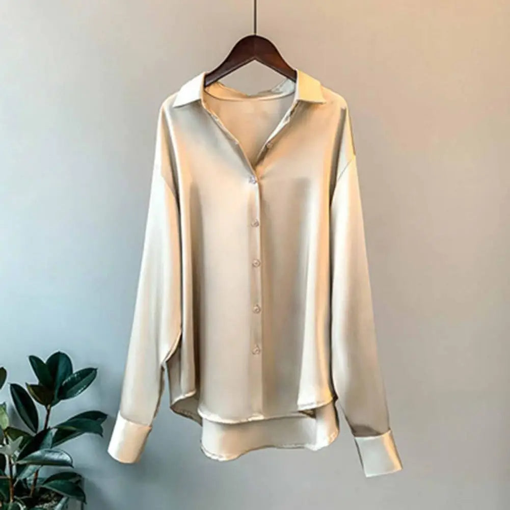 Daria - Lässige Satin Bluse
