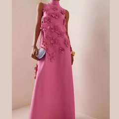 Abendkleid Rosa mit floralen Details – Elegantes Maxi-Kleid Lang in Dunkelrosa