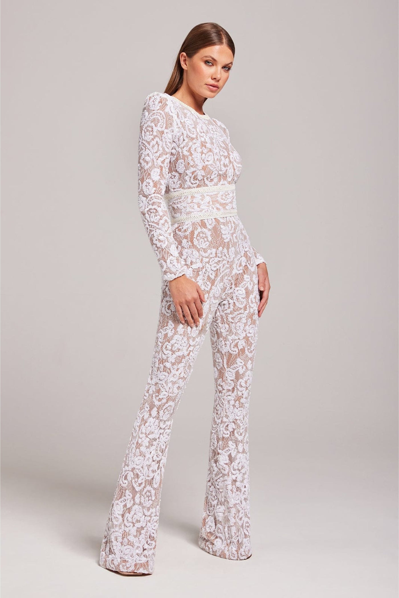 Damen-Jumpsuit mit tailliertem Schnitt und Spitzen-Details – weites Bein