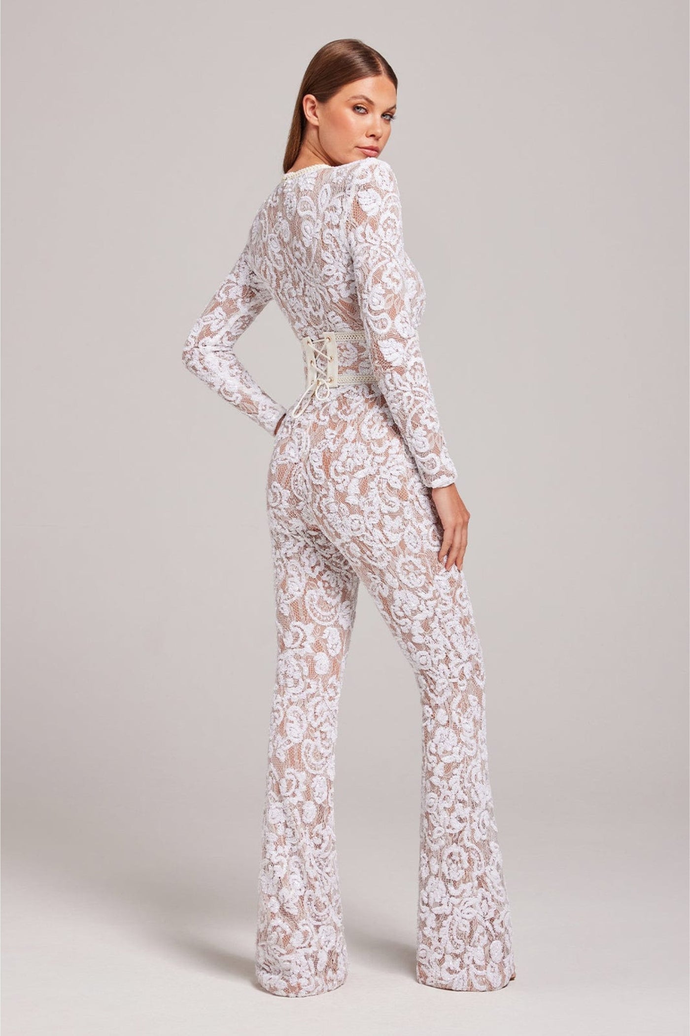 Damen-Jumpsuit mit tailliertem Schnitt und Spitzen-Details – weites Bein