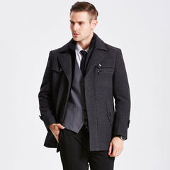 Armani | Eleganter Wintermantel in Dunkelgrau