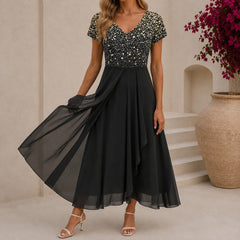 Beatrix | Florales Cocktail-Midikleid mit V-Ausschnitt in Gold Schwarz