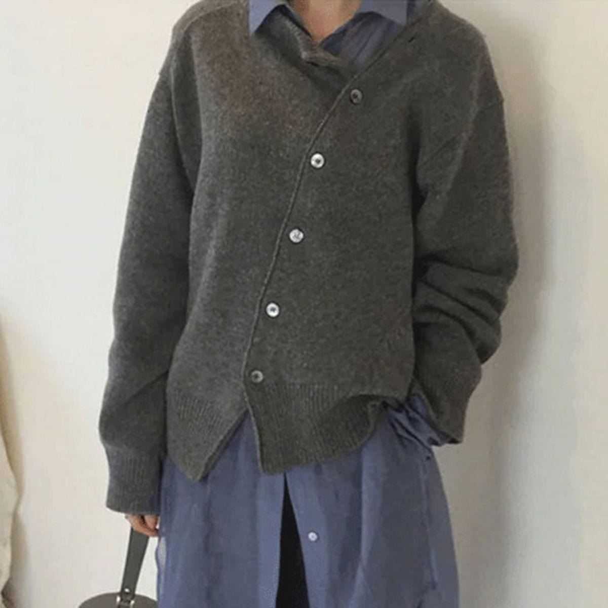 Bequeme klassische Strickjacke - Astrid