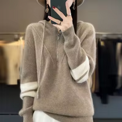 Warmer Pullover mit Kapuze - Olea in Kamel