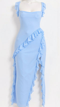Avery - Kleid - Maxikleid mit Rüschen in Hellblau