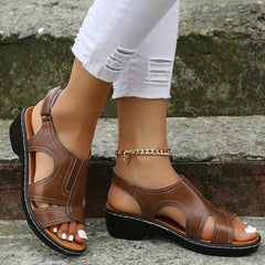 OrthoGrace™ – Damen Sandalen mit Orthopädischem Fußbett in Braun