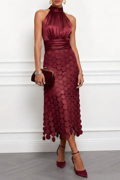 Céline | Halterneck Midi Kleid in Weinrot
