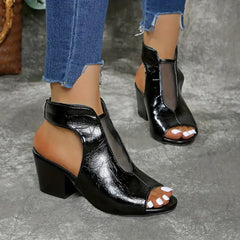Vasilisa - Peep-Toe-Sandalen mit Blockabsatz in Schwarz