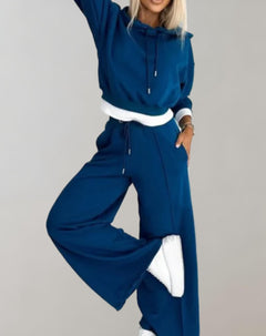Carmen | Gemütliches Freizeit-Jogging-Set in Blau