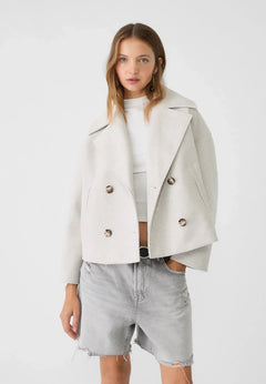 Charlotte | Kurze Zweireiher-Jacke in Weiß