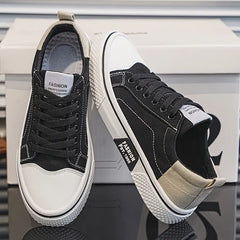 Jip | Komfortable und lässige Sneaker in Schwarz