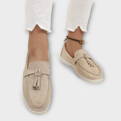 Gamila - Elegante Loafer in Khaki