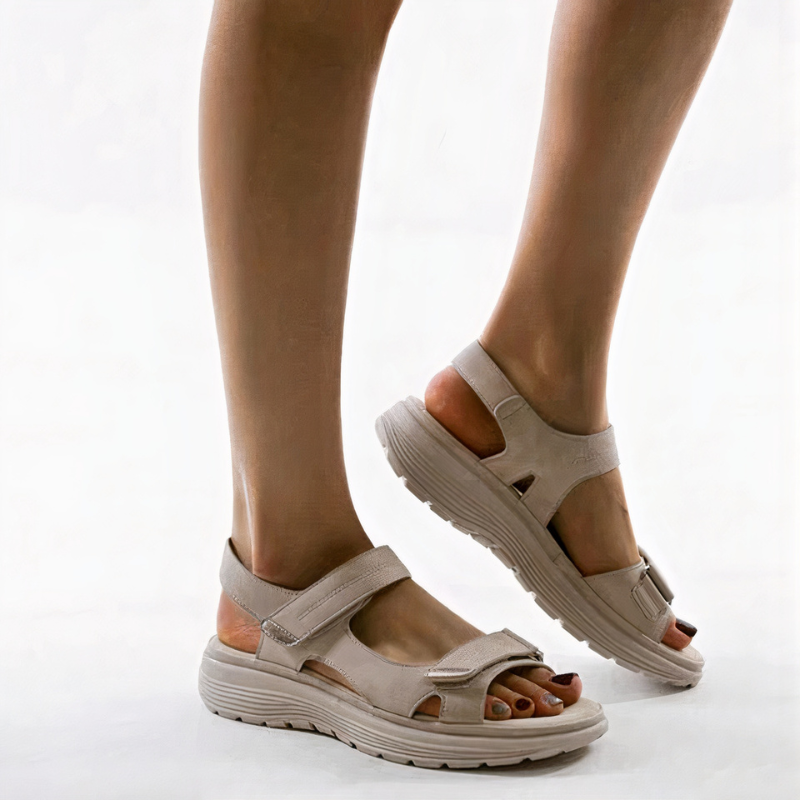 Damen bequeme Walkingsandalen | Riemchen