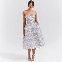 Marlene | Damen Cocktailkleid trägerlos Korsett-Oberteil ausgestellter Satinrock in Rose