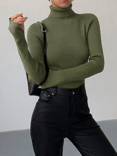 Marie | Damen Gerippter Rollkragen Strick Sweater in Grün