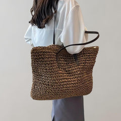 Johanna | Damen großer geflochtener Bohemian Stroh Tote Bag Schultertasche in Kaffee