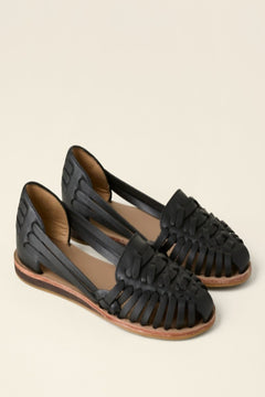 Greta | Damen Komfortable Sandalen Orthopädische Keilabsatz-Flechtleder-Slipper in Schwarz