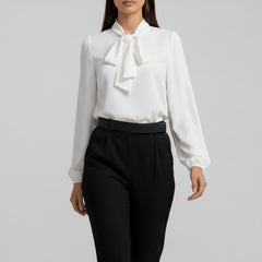 Sophie | Damen Langarm-Bluse Schleifenkragen Relaxed-Fit Büro in Reinweiß