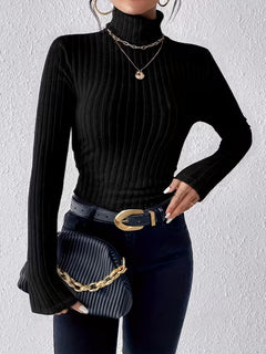 Damen Langarm Rollkragenpullover mit vertikalem Rippmuster in Schwarz