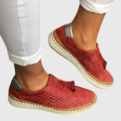 Damen Loafer mit Quaste auf dem Vorderblatt und Lochmuster an den Seiten in Terrakotta