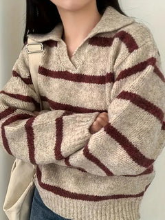 Damen Pullover mit V-Ausschnitt, entspannt gestrickt - Eleonore in Kastanienbraun