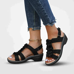 Monika - Damen Sommer Serie Blumen Plateau Sandalen in Schwarz