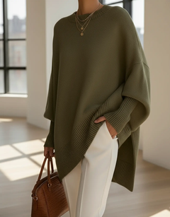 Damen Strickpullover mit Rundhalsausschnitt und Fledermausärmeln sowie Rippstricksaum in Olivgrün