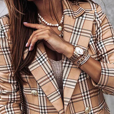 Damen stylischer und trendiger Blazer | Herbst