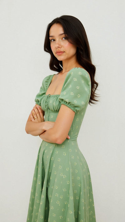 Daniela - Midikleid - Quadratische Halslinie