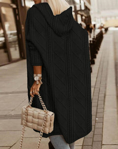 Marie - Lange Strickjacke mit Kapuze in Schwarz