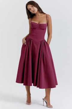 Laura- Elegantes Midi Abendkleid mit Plisseesaum in Dunkelrot