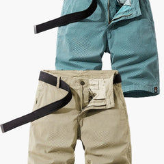 Herren-Bermudashorts mit Gürtel für Sommer- und Outdoor-Aktivitäten in Hellblau + Khaki
