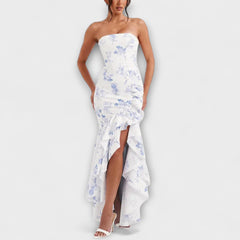 Zuri - Asymmetrisches Off-Shoulder Maxi-Kleid in Slim Fit in Mehrfarbig