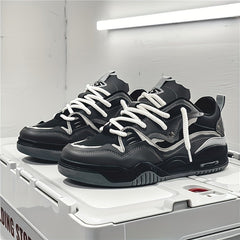 Hanz - Lässige Turnschuhe mit geometrischem Muster in Schwarz
