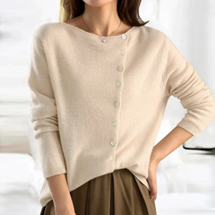 Clara - Lässiger Cardigan mit Knöpfen in Beige