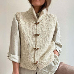 Silje - Ärmellose Strickjacke - stilvoll und vielseitig in Weiß