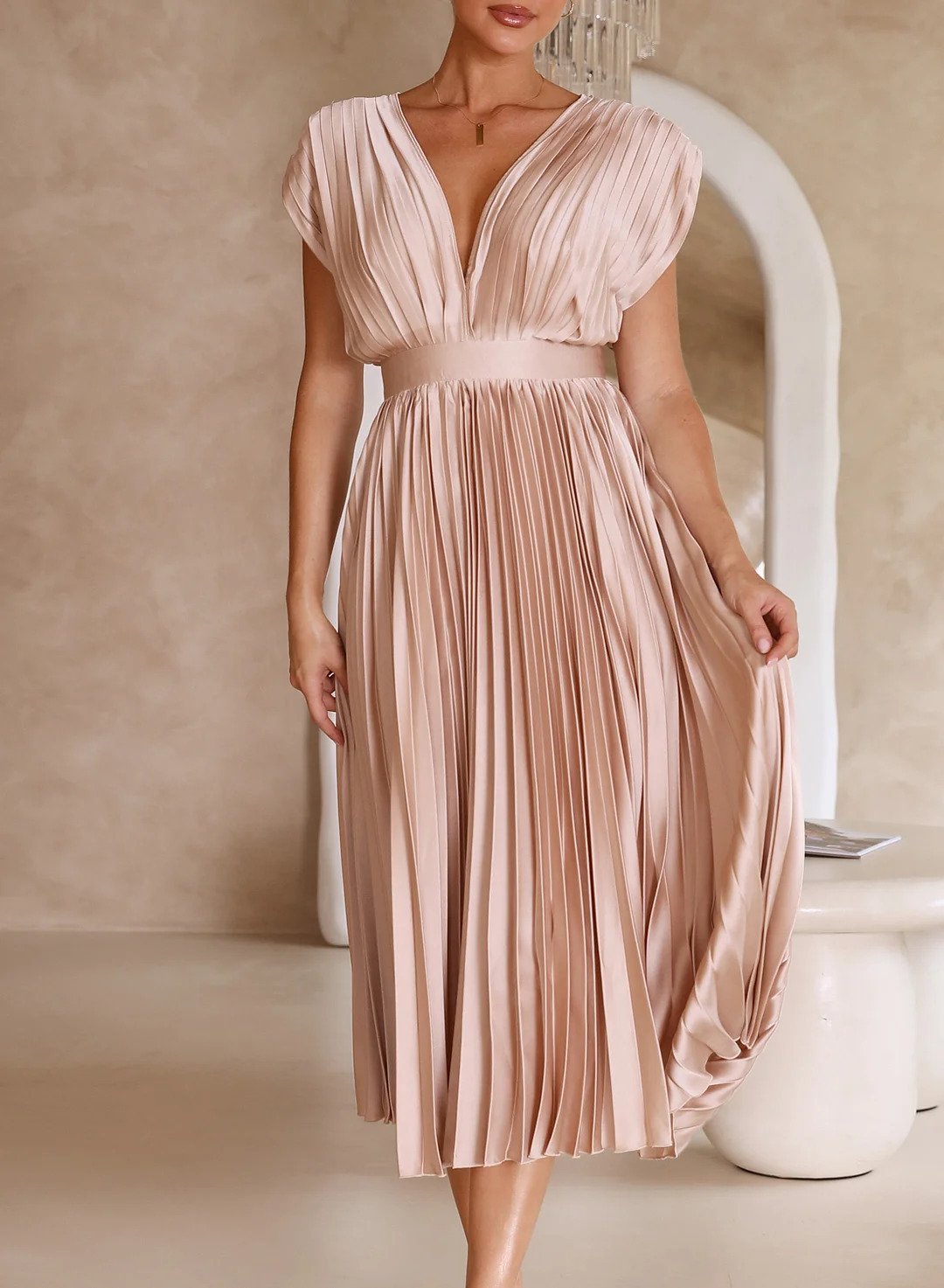 Cordelia - Solides Kurzarm-Maxikleid