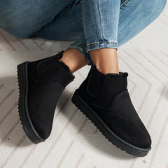 Winterschuhe Damen | Slip-On Stiefel Mit Elastischen Seitenteilen in Schwarz