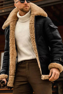 Herrenjacke mit Fellkragen in Schwarz