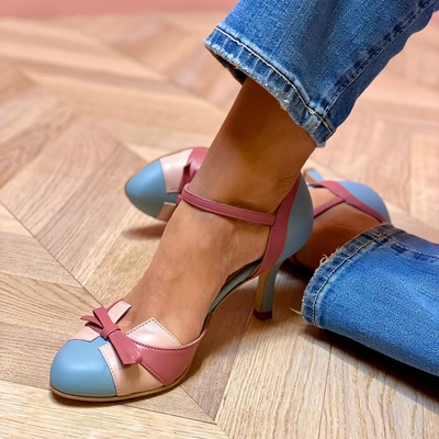 Bellarosa | Bunte Sandalen mit Knoten und Riemen, runde Zehenpartie