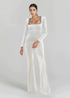 Valeria | Jumpsuit mit detailreichem Ausschnitt in Weiß