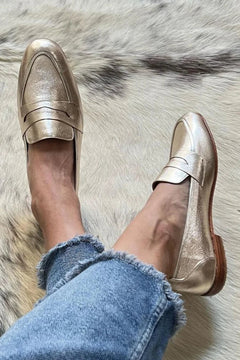 Florentina | Damen Metallic Loafer in Gold