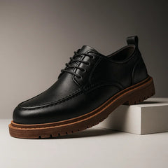 Schuhe aus echtem Leder in Schwarz