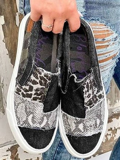 Astrid - Bequeme Slipper - Vielseitiger Damenschuh in Schwarz